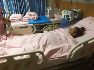女士身体的凝血机制被严重破坏