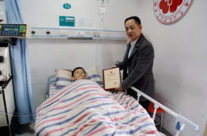 进行造血干细胞采集
